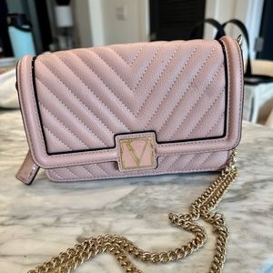 NWOT Victoria’s Secret crossbody purse
